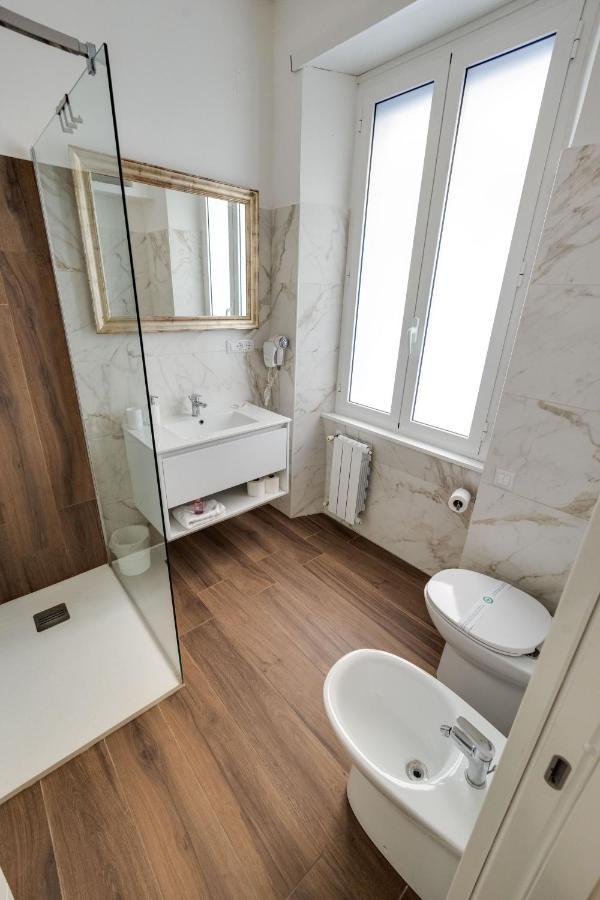 Clavdia Flat Monti Hotel โรม ภายนอก รูปภาพ