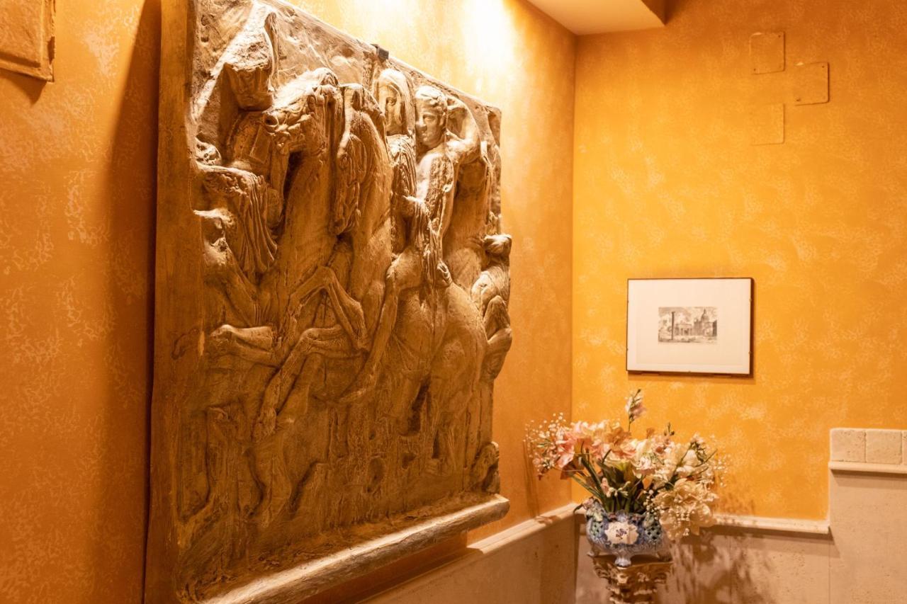 Clavdia Flat Monti Hotel โรม ภายนอก รูปภาพ
